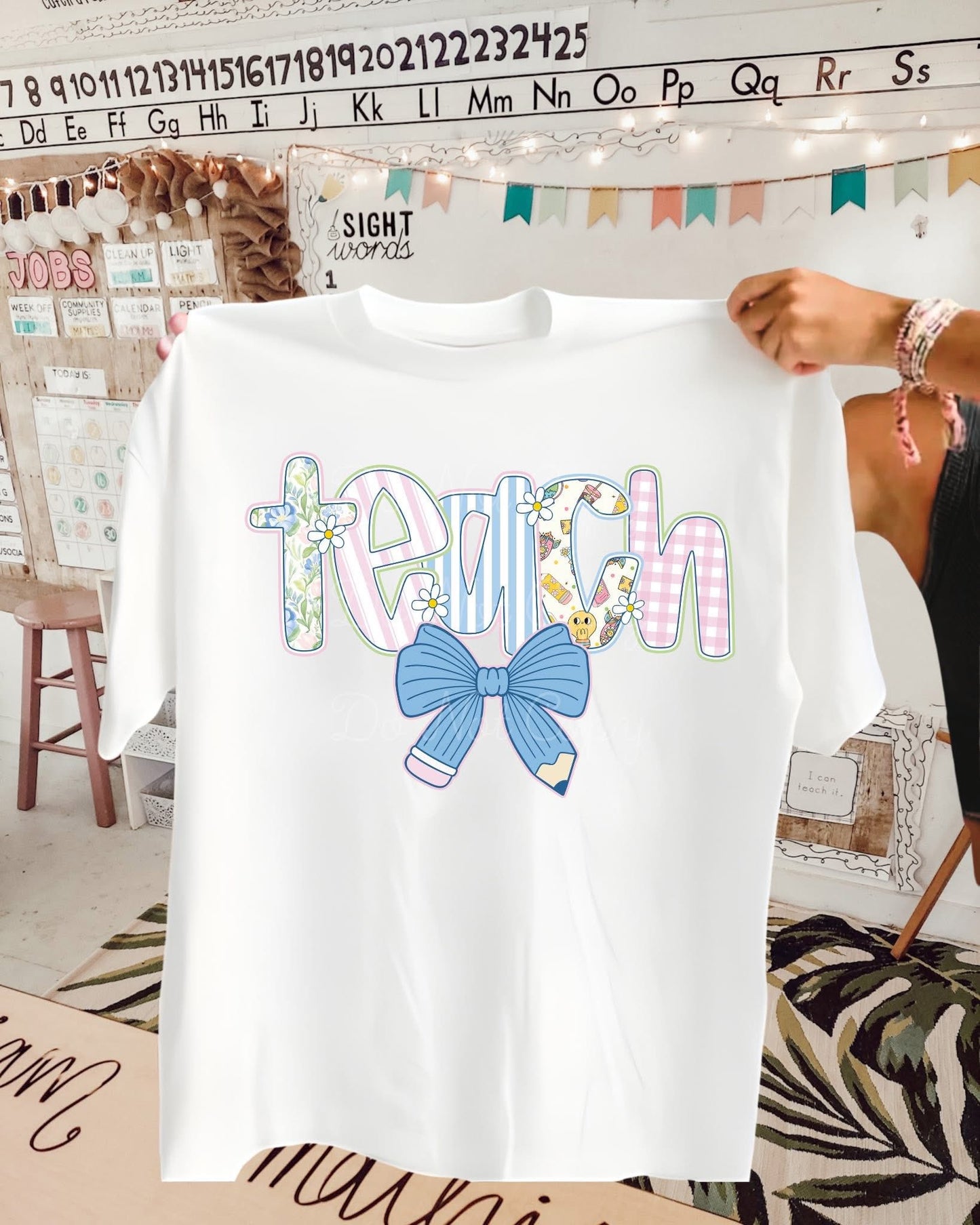 Teach - Preppy coquette