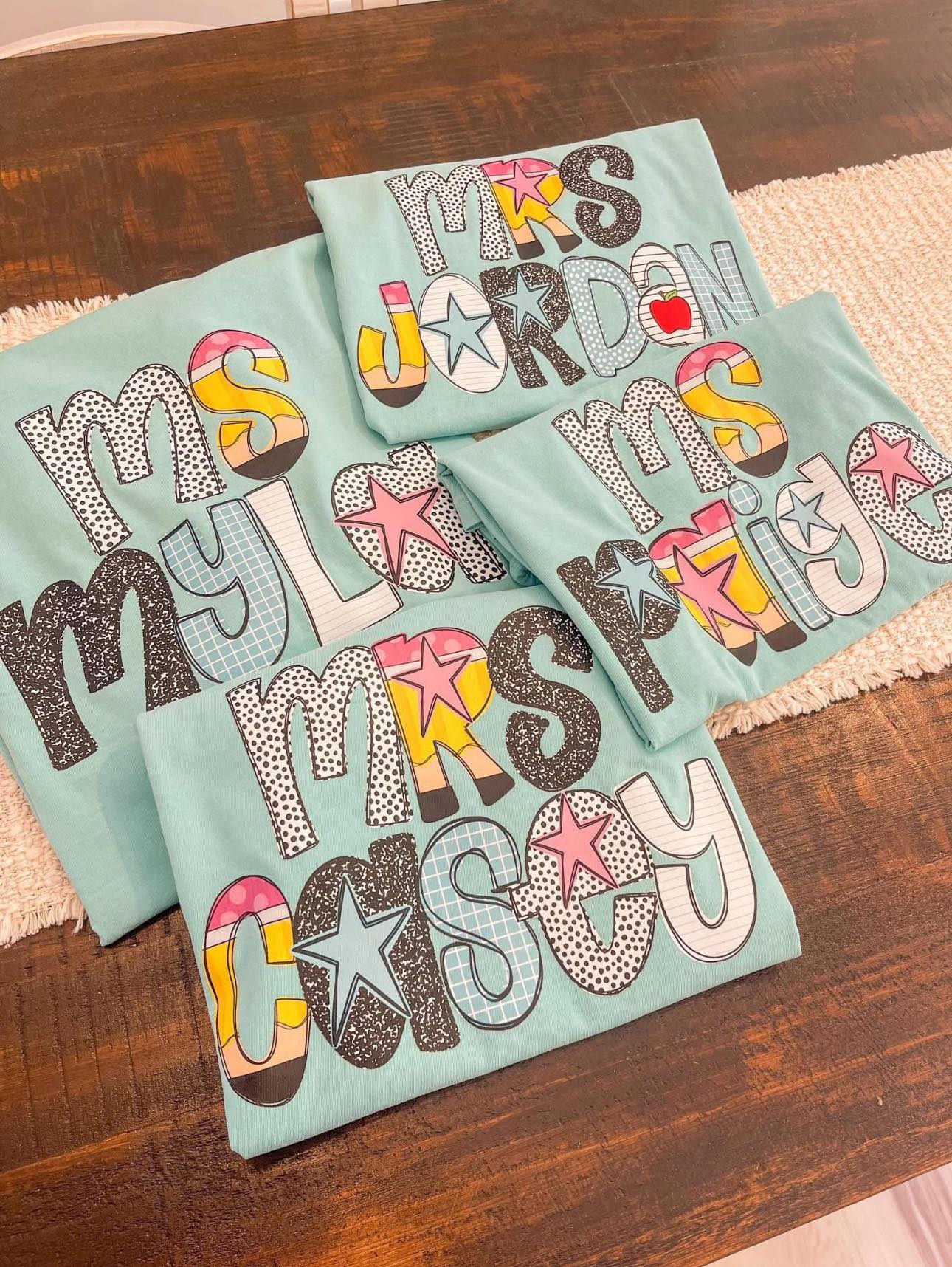 Trendy School letters - Customized Name