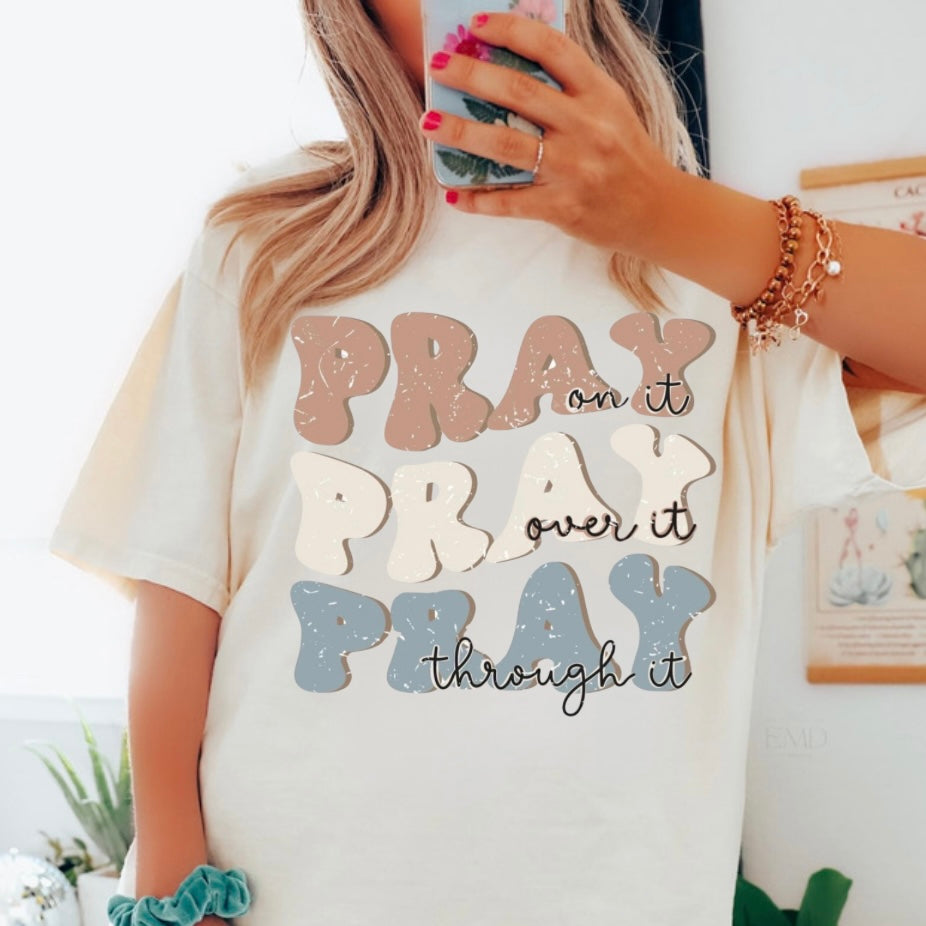 Pray on it Retro